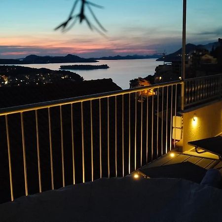 Kate'S Studio With An Amazing View Διαμέρισμα Ντουμπρόβνικ Εξωτερικό φωτογραφία